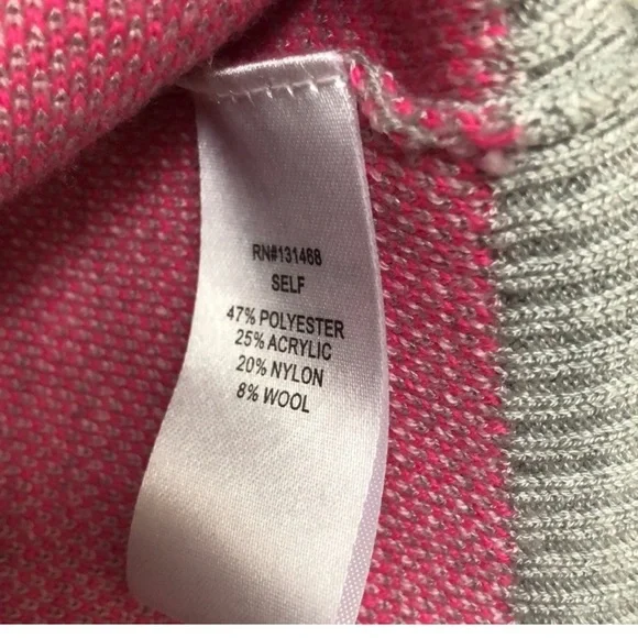 NWT FATE PINK GREY CAMO PRINT PULLOVER SWEATER S - Picture 5 of 6